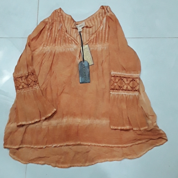 Black Swan pumpkin colored BOHO blouse 🎃🎃🎃 - Picture 1 of 6